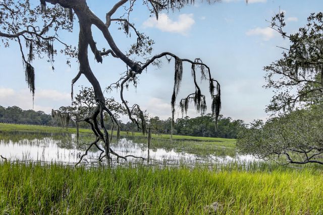 5751 Church Flats Road, Meggett, SC 29449