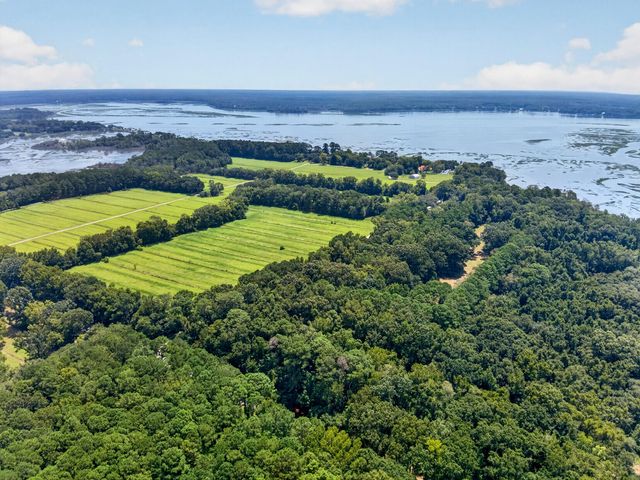 5751 Church Flats Road, Meggett, SC 29449