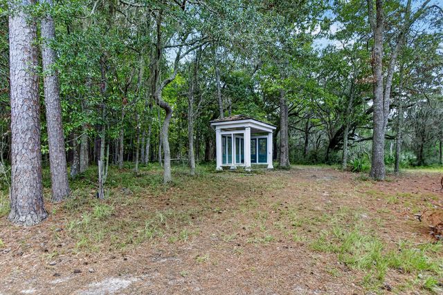 5751 Church Flats Road, Meggett, SC 29449