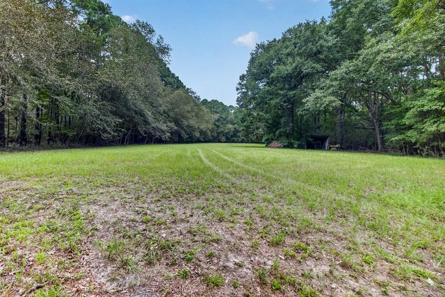 5751 Church Flats Road, Meggett, SC 29449