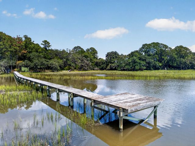 5751 Church Flats Road, Meggett, SC 29449