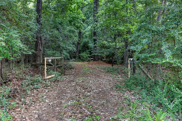 5751 Church Flats Road, Meggett, SC 29449