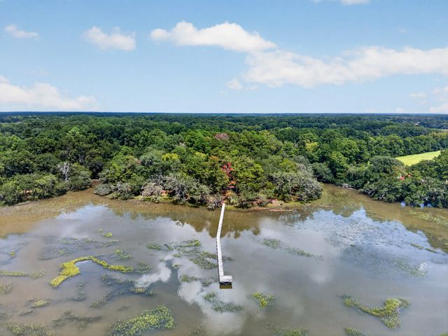 5751 Church Flats Road, Meggett, SC 29449