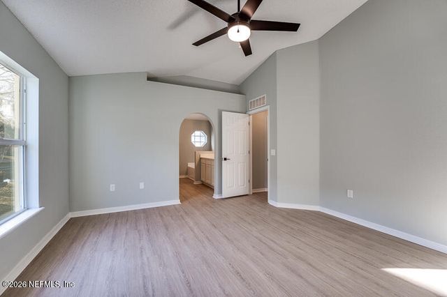 9545 WATERSHED Drive N, Jacksonville, FL 32220