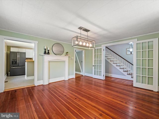 7 SOUTH ST, Kearneysville, WV 25430