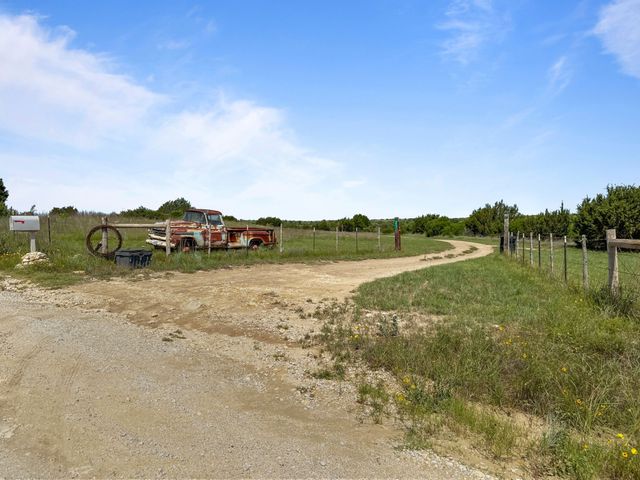 3823 County Road 617, Hamilton, TX 76531