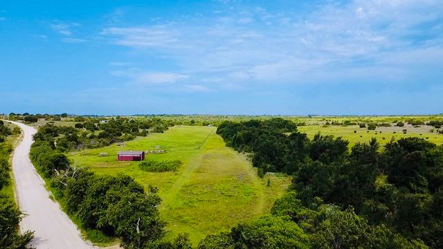 3823 County Road 617, Hamilton, TX 76531