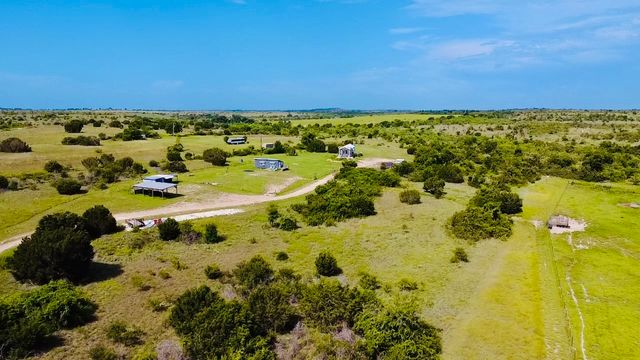 3823 County Road 617, Hamilton, TX 76531