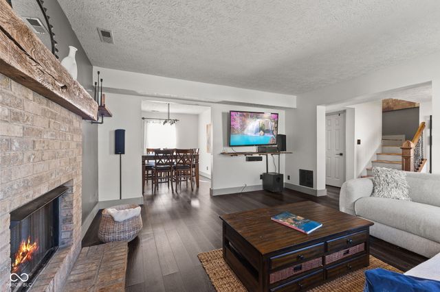 2722 Singletree Drive, Indianapolis, IN 46234