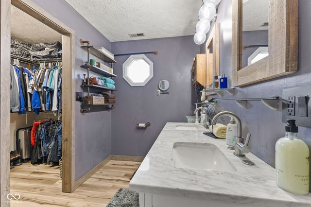 2722 Singletree Drive, Indianapolis, IN 46234