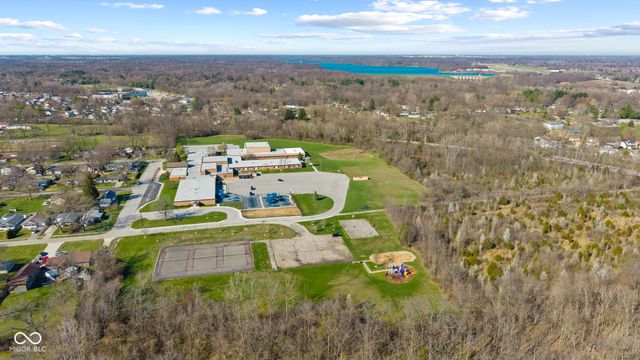 2722 Singletree Drive, Indianapolis, IN 46234