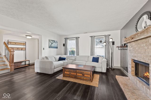 2722 Singletree Drive, Indianapolis, IN 46234