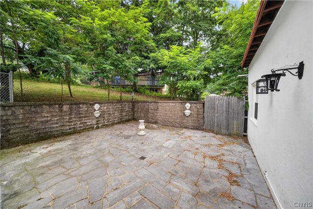 799 Woods Road, Geddes, NY 13209