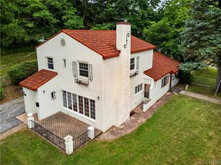 799 Woods Road, Geddes, NY 13209