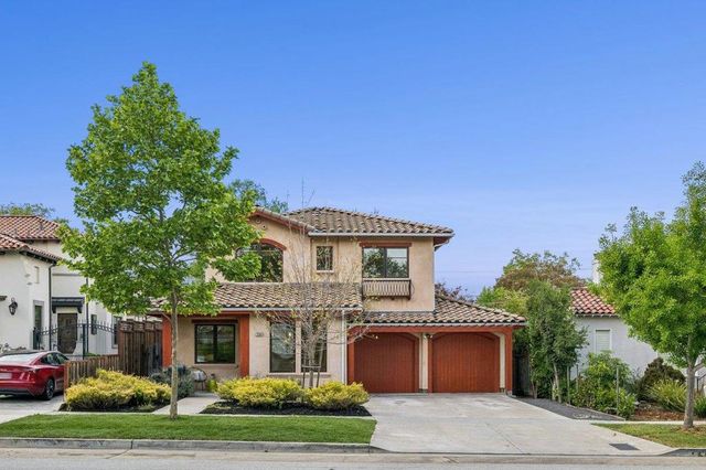 2308 Hillside Drive, Burlingame, CA 94010