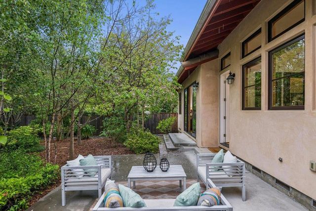 2308 Hillside Drive, Burlingame, CA 94010