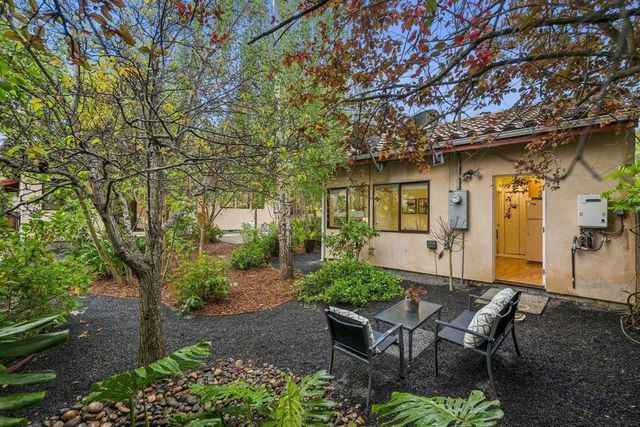 2308 Hillside Drive, Burlingame, CA 94010