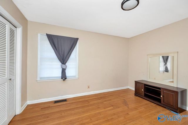 3306 Whitesburg Drive, Huntsville, AL 35802