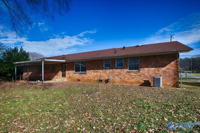 3306 Whitesburg Drive, Huntsville, AL 35802