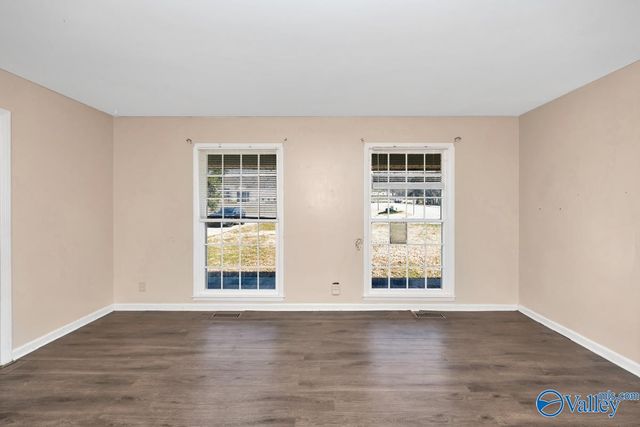 3306 Whitesburg Drive, Huntsville, AL 35802