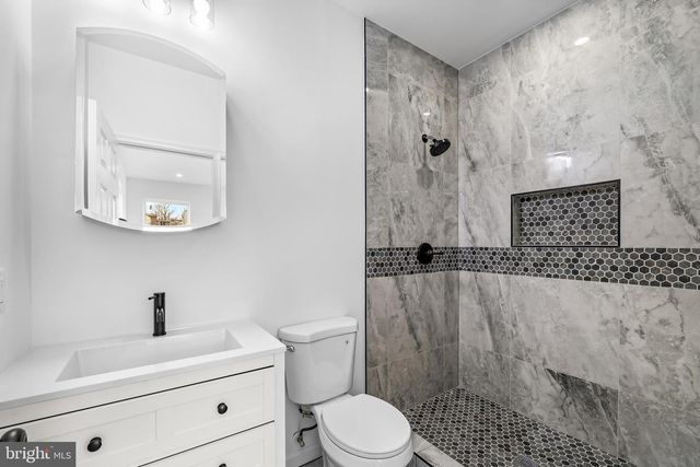 6105-A KOLB ST, Capitol Heights, MD 20743