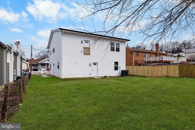 6105-A KOLB ST, Capitol Heights, MD 20743