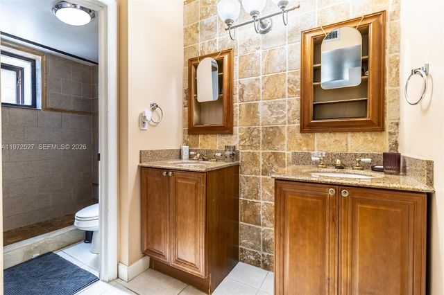 6855 W Broward Blvd 201, Plantation, FL 33317