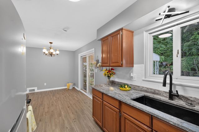 36126 Florane Street, Westland, MI 48186