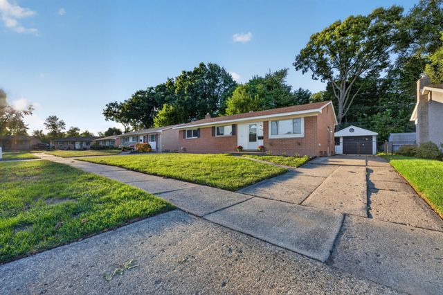 36126 Florane Street, Westland, MI 48186