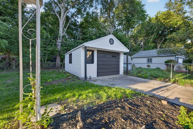 36126 Florane Street, Westland, MI 48186
