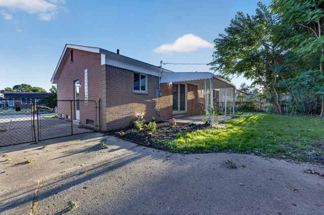 36126 Florane Street, Westland, MI 48186