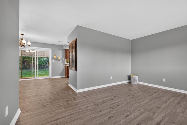 36126 Florane Street, Westland, MI 48186