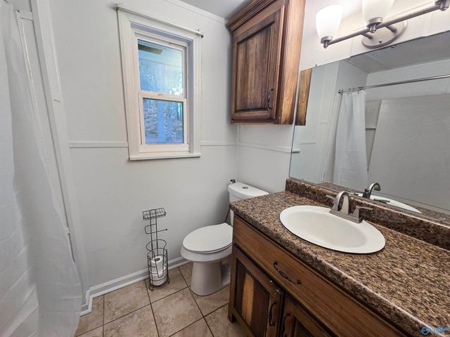 573 W Limestone Road, Hazel Green, AL 35750