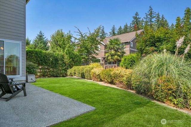 17448 NE 122nd Street, Redmond, WA 98052