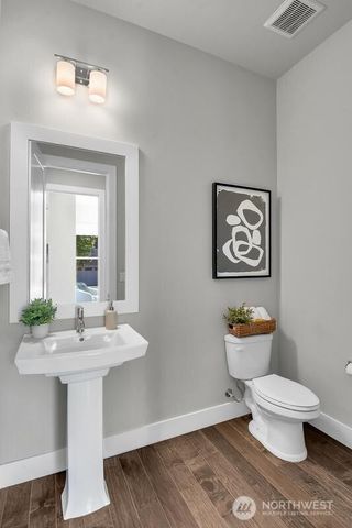17448 NE 122nd Street, Redmond, WA 98052
