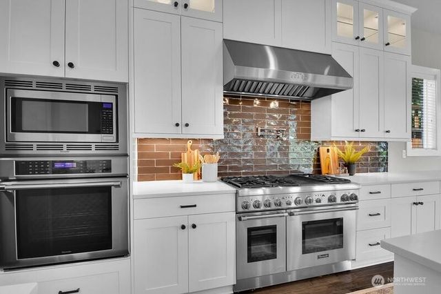 17448 NE 122nd Street, Redmond, WA 98052