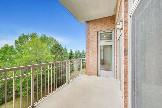 45 Prairie Park Drive 308, Wheeling, IL 60090
