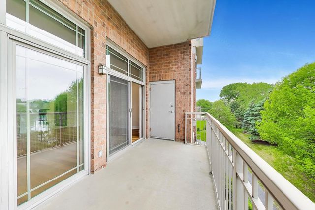 45 Prairie Park Drive 308, Wheeling, IL 60090