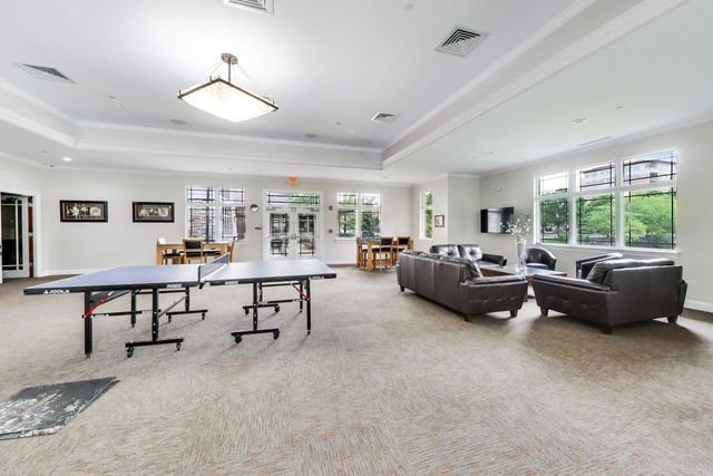 45 Prairie Park Drive 308, Wheeling, IL 60090