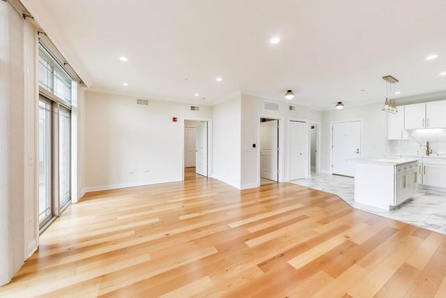 45 Prairie Park Drive 308, Wheeling, IL 60090