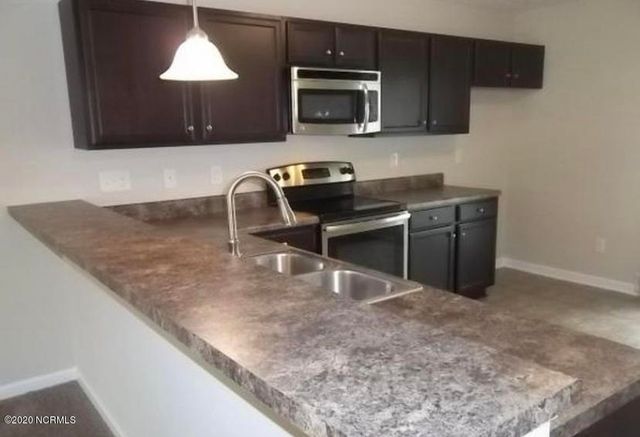 104 Meadow Way, Havelock, NC 28532