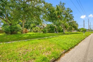 2208 N LINCOLN AVENUE, Tampa, FL 33607