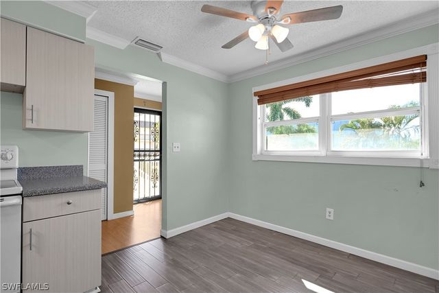 6777 Winkler RD 268, Fort Myers, FL 33919