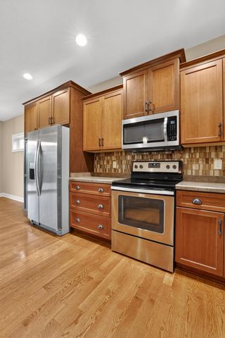 3407 Lakeridge Place NW, Rochester, MN 55901