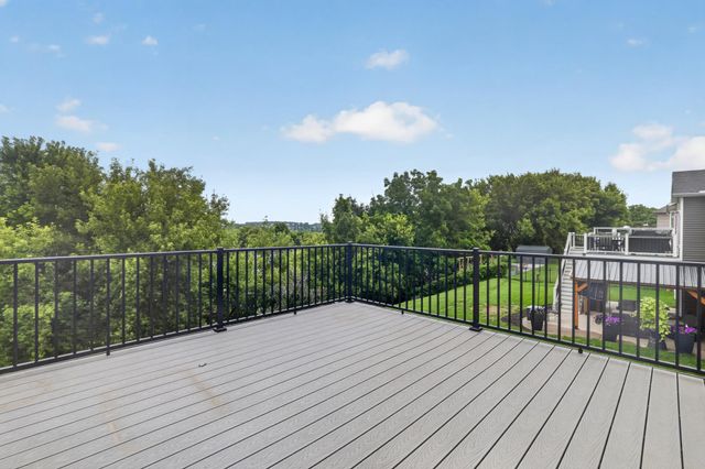 3407 Lakeridge Place NW, Rochester, MN 55901