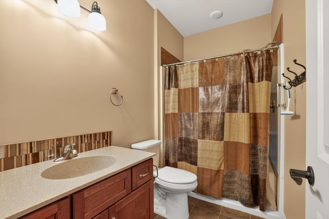 3407 Lakeridge Place NW, Rochester, MN 55901