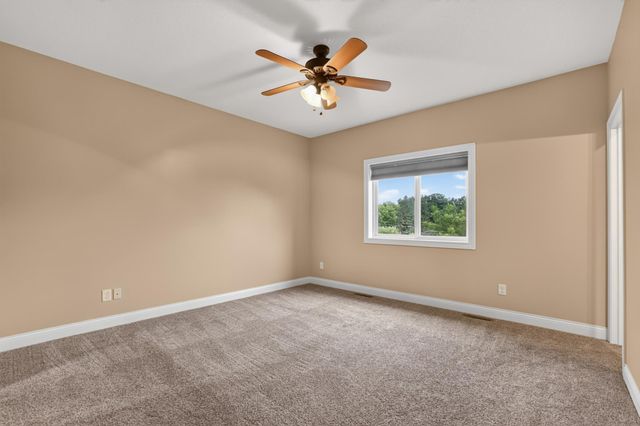 3407 Lakeridge Place NW, Rochester, MN 55901