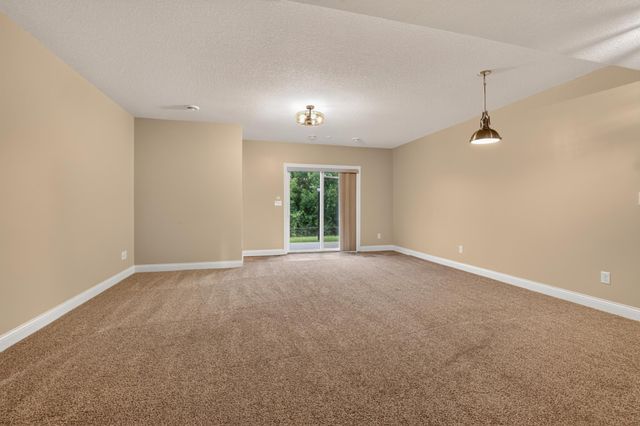 3407 Lakeridge Place NW, Rochester, MN 55901