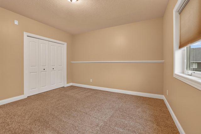 3407 Lakeridge Place NW, Rochester, MN 55901