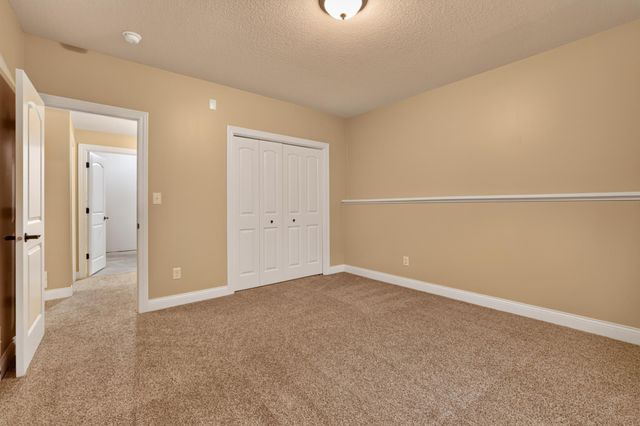 3407 Lakeridge Place NW, Rochester, MN 55901